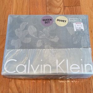 Calvin Klein Floral Gray Duvet Cover Set